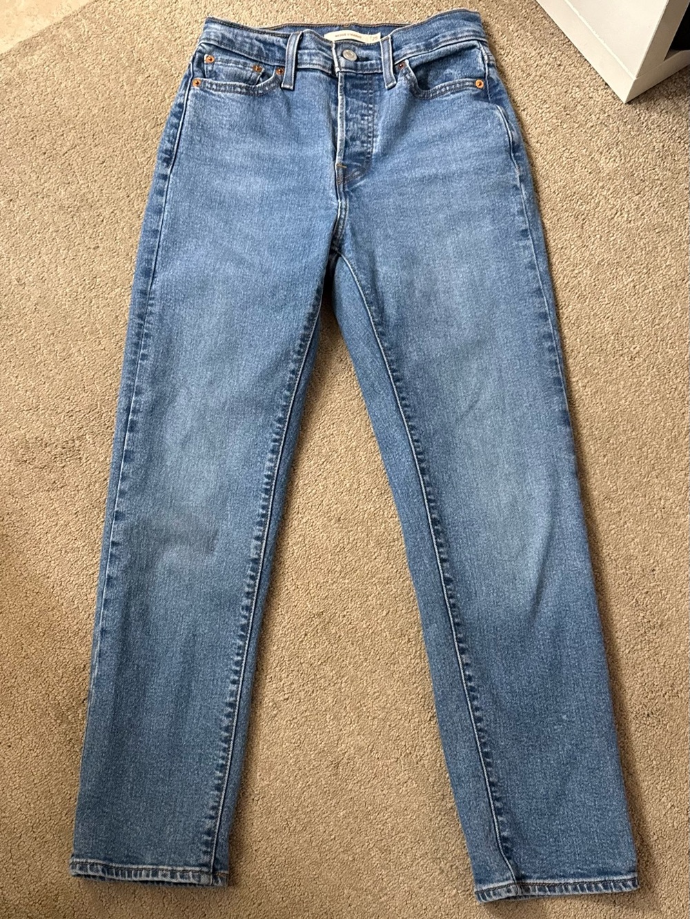 Levi’s Wedgie Straight Ankle Jeans SZ 25 - Picture 2 of 3